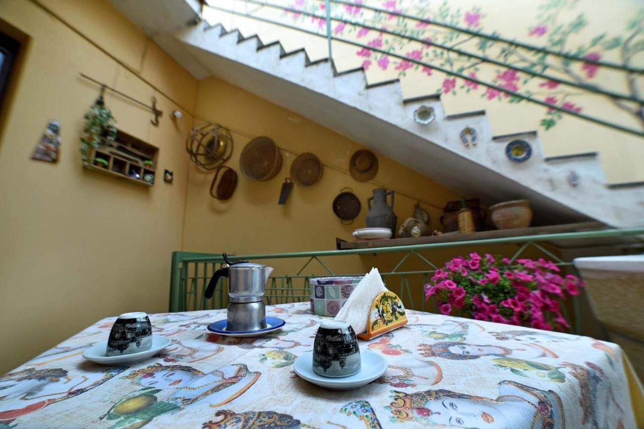 Casa Vacanze Borgata Del Sorbo أتشيريالي المظهر الخارجي الصورة